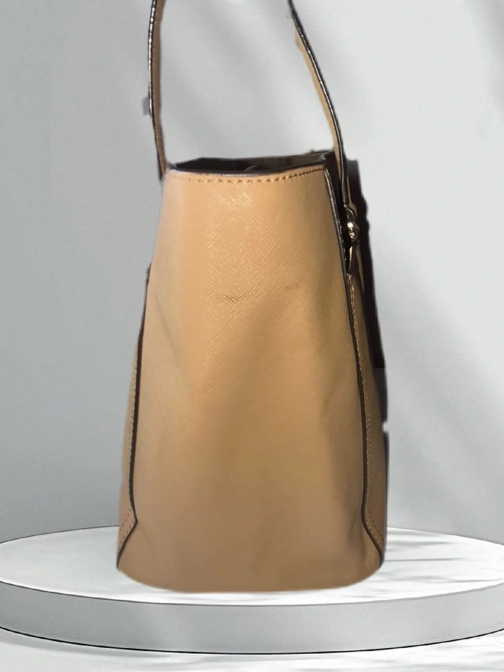 Tory Burch this tory